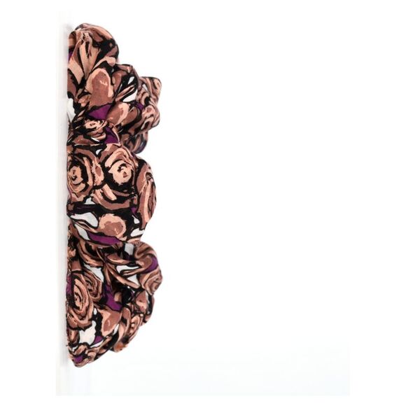 Louis Vuitton Floral Scarf in Multicolor Silk - Picture 6 of 6